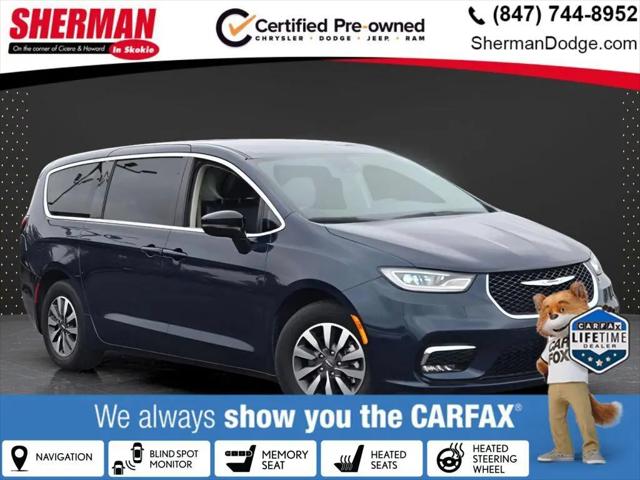 2024 Chrysler Pacifica Hybrid Select for sale in Skokie, IL