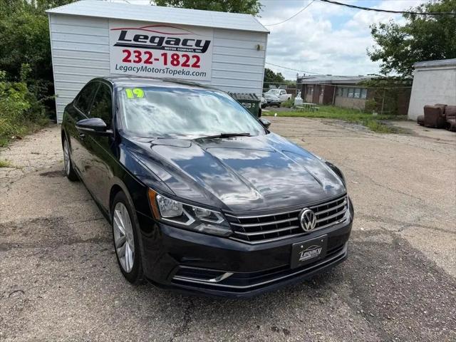 2019 Volkswagen Passat 2.0T Wolfsburg Edition for sale in Topeka, KS