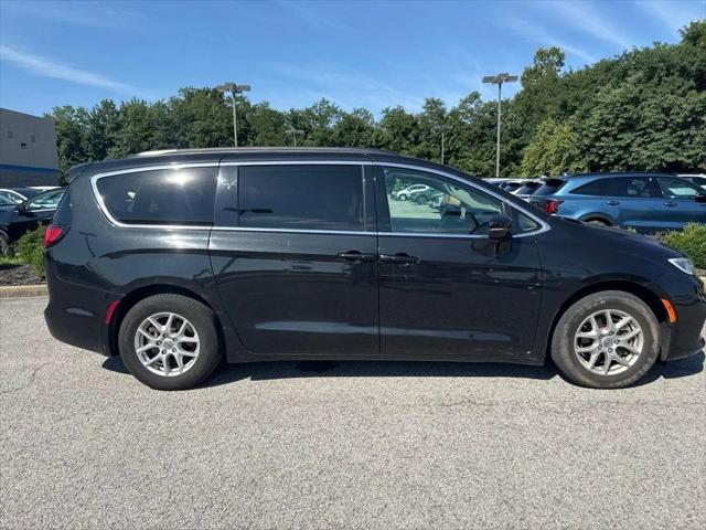 2022 Chrysler Pacifica Touring L for sale in Elizabethtown, KY