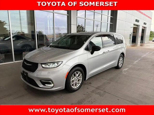 2024 Chrysler Pacifica Touring L for sale in Somerset, KY