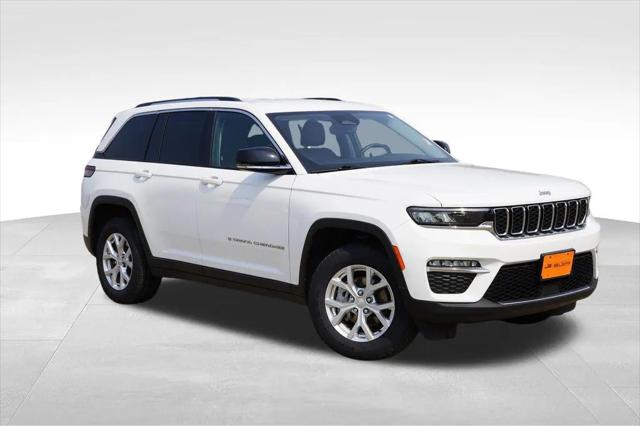 2023 Jeep Grand Cherokee Limited 4x4 for sale in New Prague, MN
