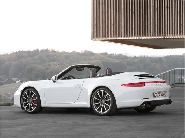 2015 Porsche 911 Carrera 4S for sale in Waukesha, WI