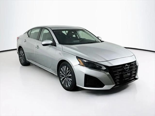 2023 Nissan Altima SV FWD for sale in Grand Prairie, TX