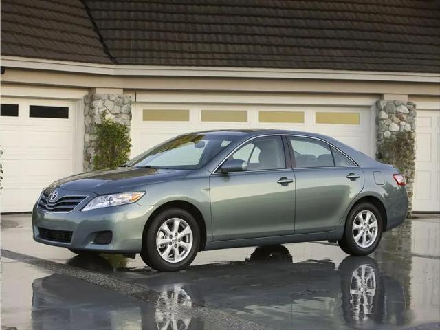 2011 Toyota Camry LE for sale near Milford, OH