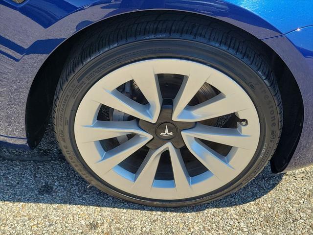 2022 Tesla Model 3 Long Range Dual Motor All-Wheel Drive