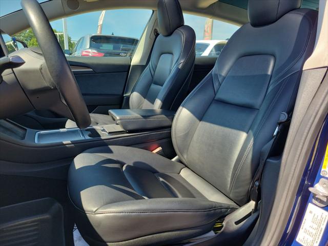 2022 Tesla Model 3 Long Range Dual Motor All-Wheel Drive