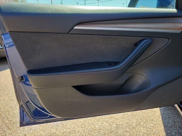 2022 Tesla Model 3 Long Range Dual Motor All-Wheel Drive