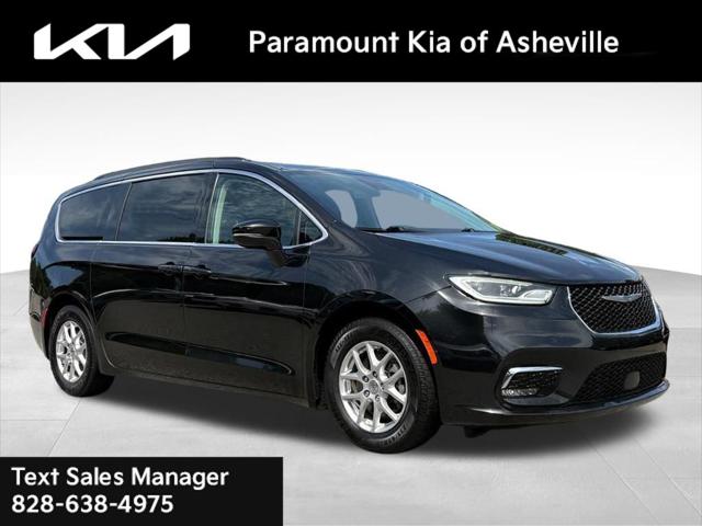 2022 Chrysler Pacifica Touring L for sale in Asheville, NC