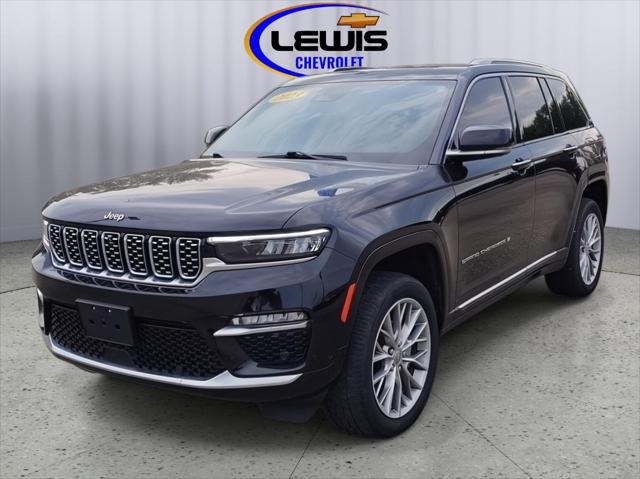 2023 Jeep Grand Cherokee Summit 4x4 for sale in Atchison, KS