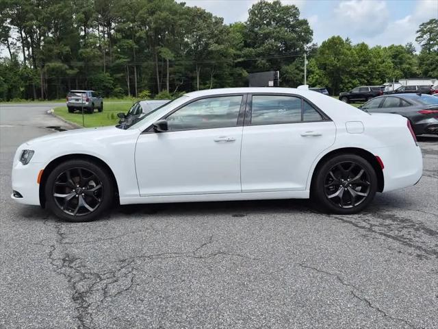 2023 Chrysler 300 Touring