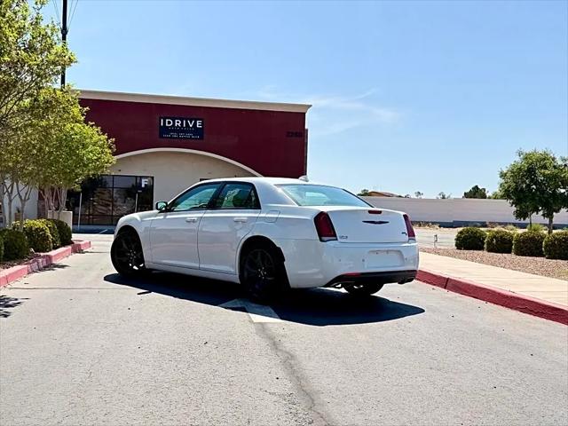 2021 Chrysler 300 300S