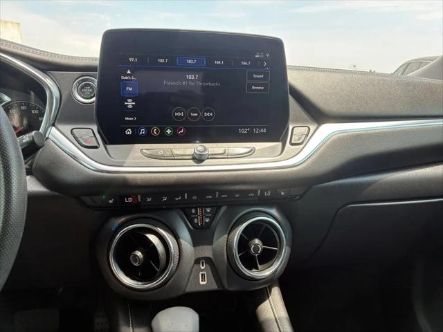 2025 Chevrolet Blazer FWD 2LT