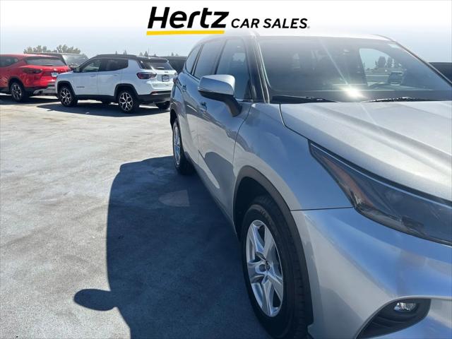2025 Toyota Highlander LE for sale in Fresno, CA