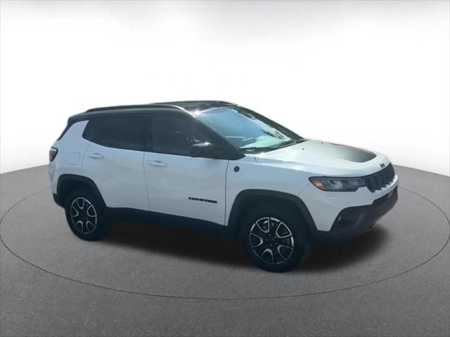 2025 Jeep Compass Trailhawk 4x4