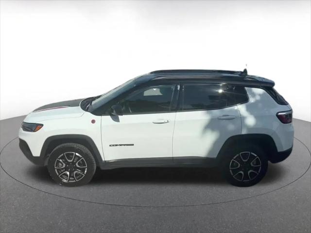 2025 Jeep Compass Trailhawk 4x4