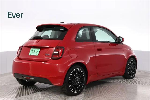 2024 Fiat 500e INSPIRED FWD