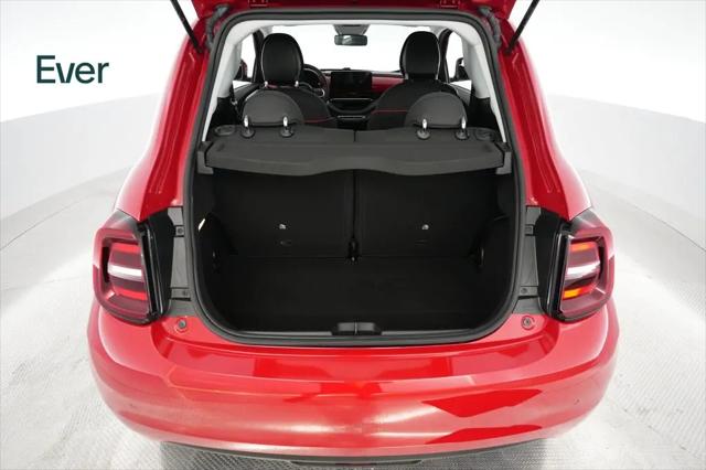 2024 Fiat 500e INSPIRED FWD