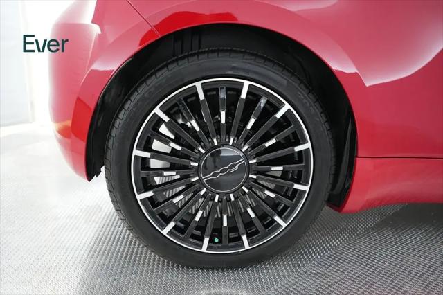 2024 Fiat 500e INSPIRED FWD