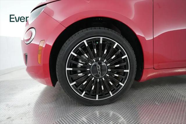 2024 Fiat 500e INSPIRED FWD