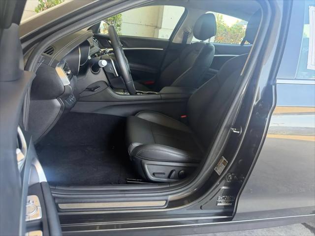 2026 Genesis G70 2.5T RWD