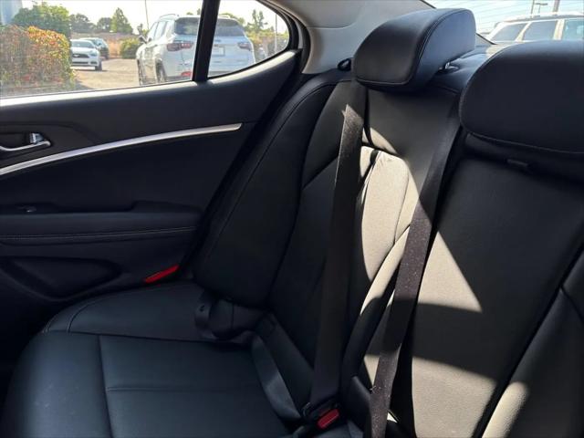 2026 Genesis G70 2.5T RWD