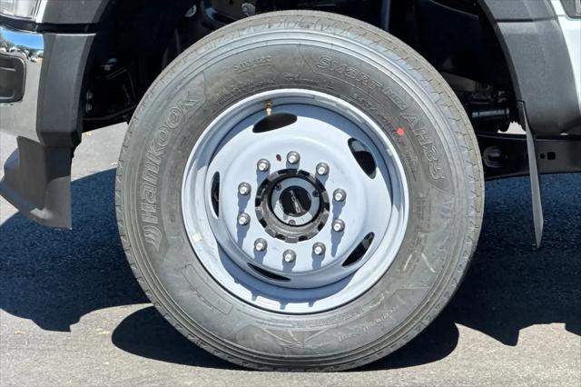 2026 Ford 600 XL