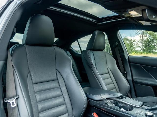 2022 Lexus IS 350 F SPORT