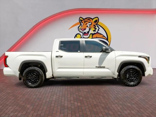 2026 Toyota Tundra SR5 CrewMax 5.5 Bed