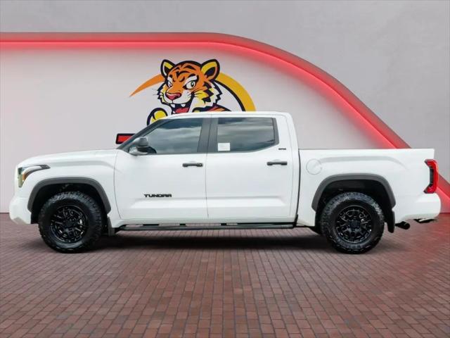 2026 Toyota Tundra SR5 CrewMax 5.5 Bed