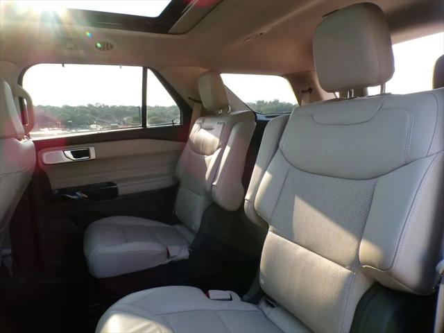 2021 Ford Explorer Platinum