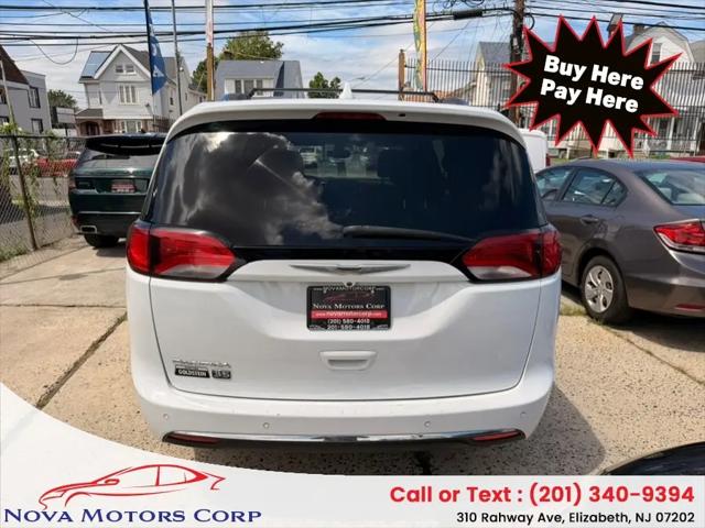 2020 Chrysler Pacifica 35th Anniversary Touring L
