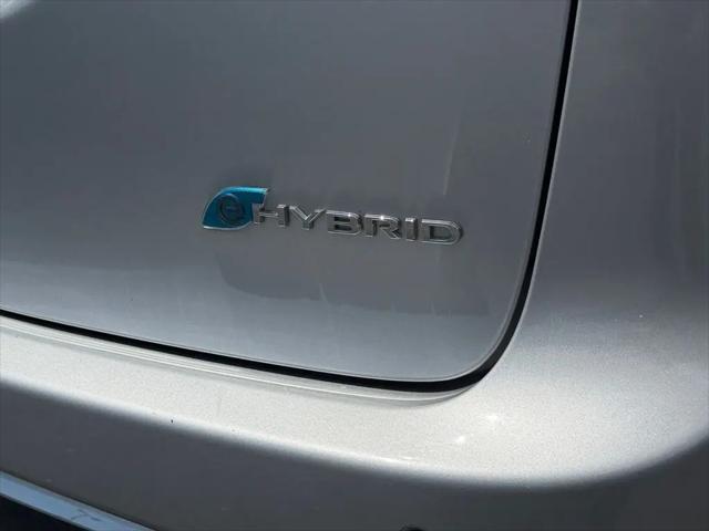 2023 Chrysler Pacifica Hybrid Touring L