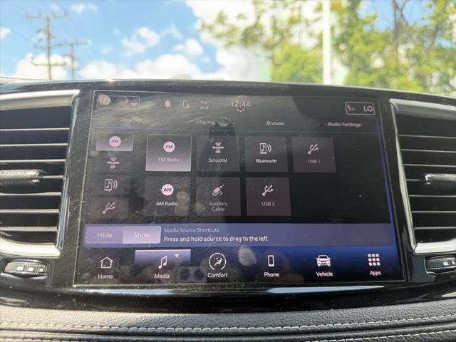 2023 Chrysler Pacifica Hybrid Touring L