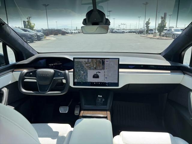 2023 Tesla Model X Standard Range