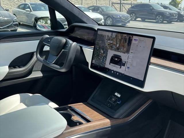 2023 Tesla Model X Standard Range