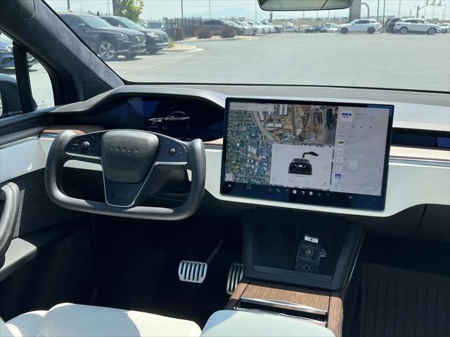 2023 Tesla Model X Standard Range