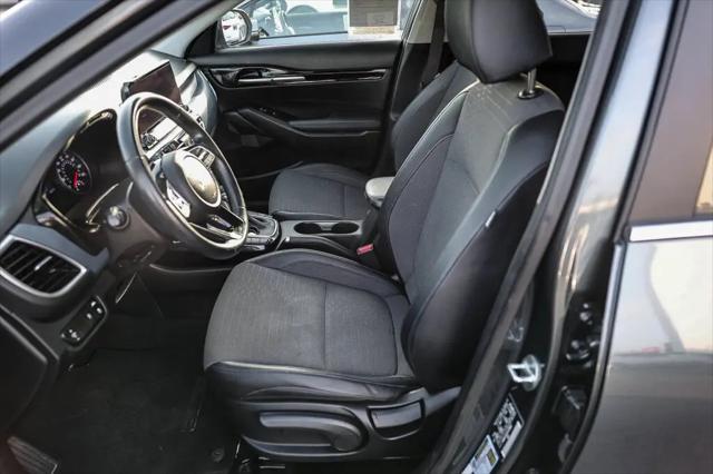 2023 Kia Seltos S