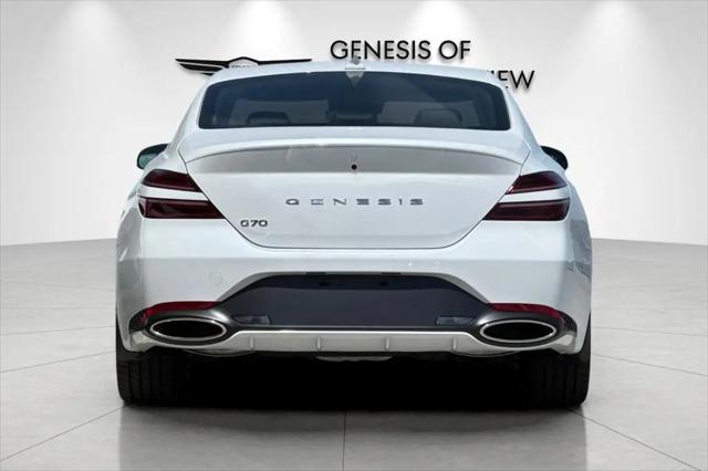 2026 Genesis G70 2.5T RWD