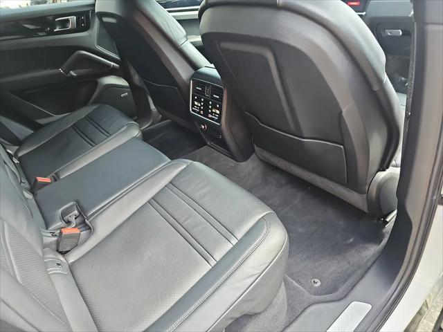2021 Porsche Cayenne Cayenne