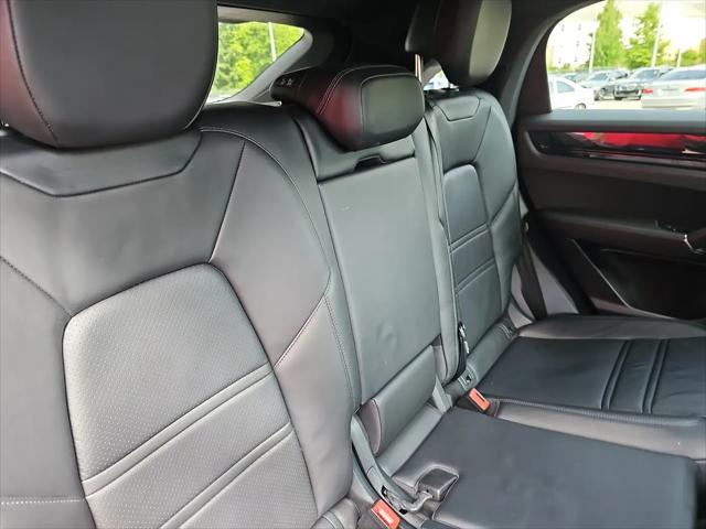 2021 Porsche Cayenne Cayenne