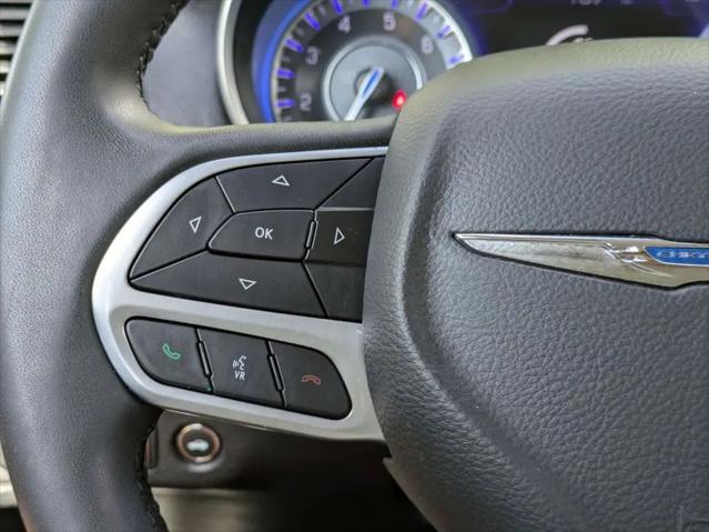 2023 Chrysler 300 Touring