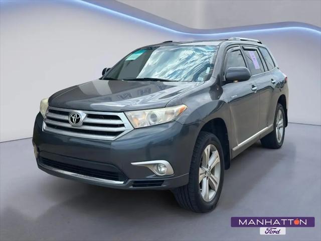 2011 Toyota Highlander Limited V6 for sale in Manhattan, KS