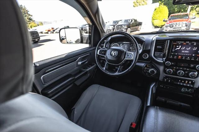 2019 Ram 1500 Big Horn/Lone Star Crew Cab 4x4 64 Box