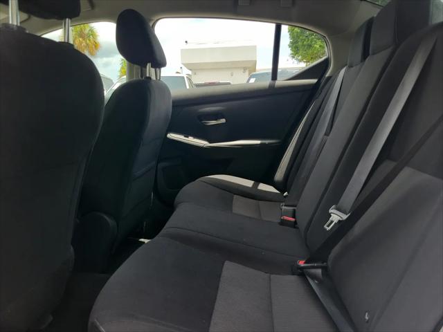 2023 Nissan Sentra SV Xtronic CVT