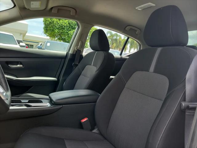 2023 Nissan Sentra SV Xtronic CVT