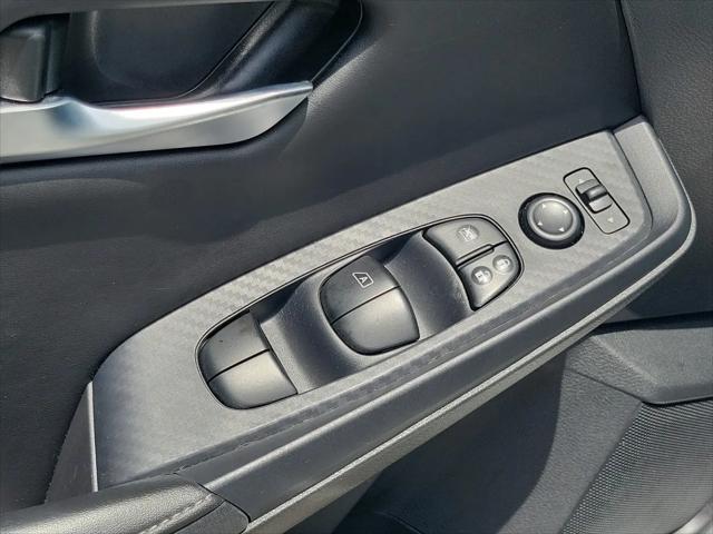 2023 Nissan Sentra SV Xtronic CVT