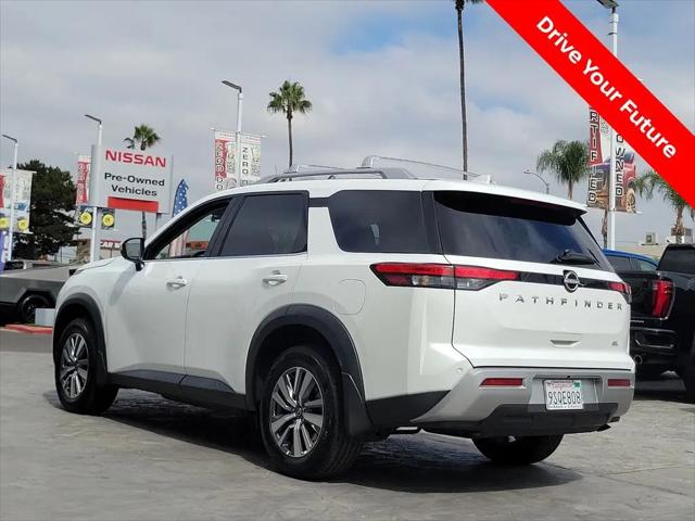 2025 Nissan Pathfinder SL FWD