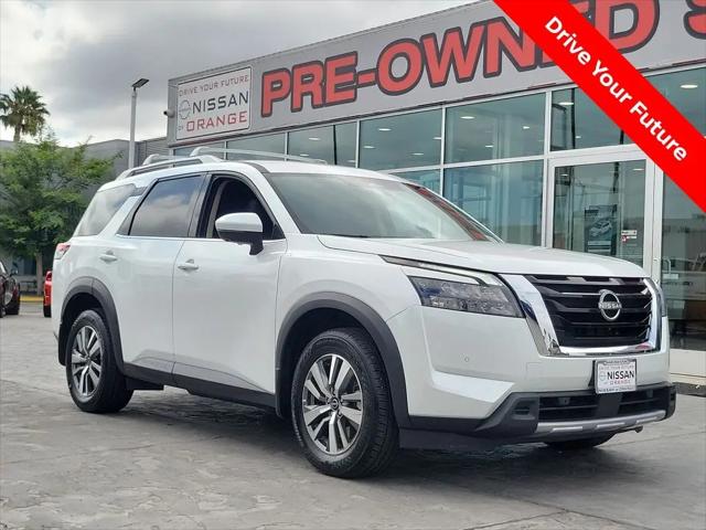 2025 Nissan Pathfinder SL FWD