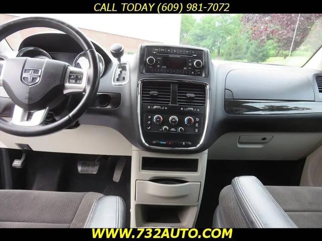 2013 Dodge Grand Caravan SE