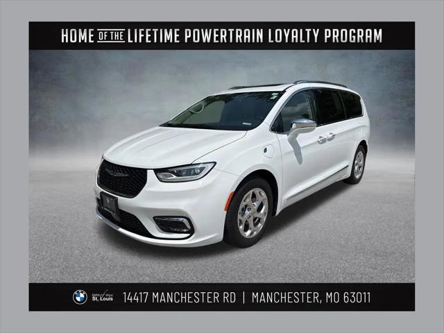 2021 Chrysler Pacifica Hybrid Limited for sale in Manchester, MO